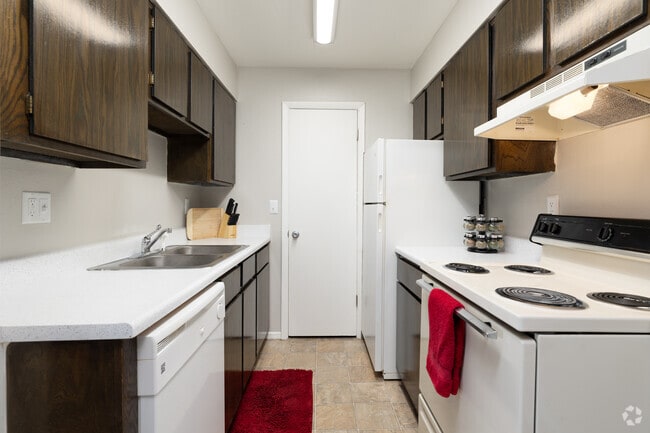 Interior Photo - Spring Creek