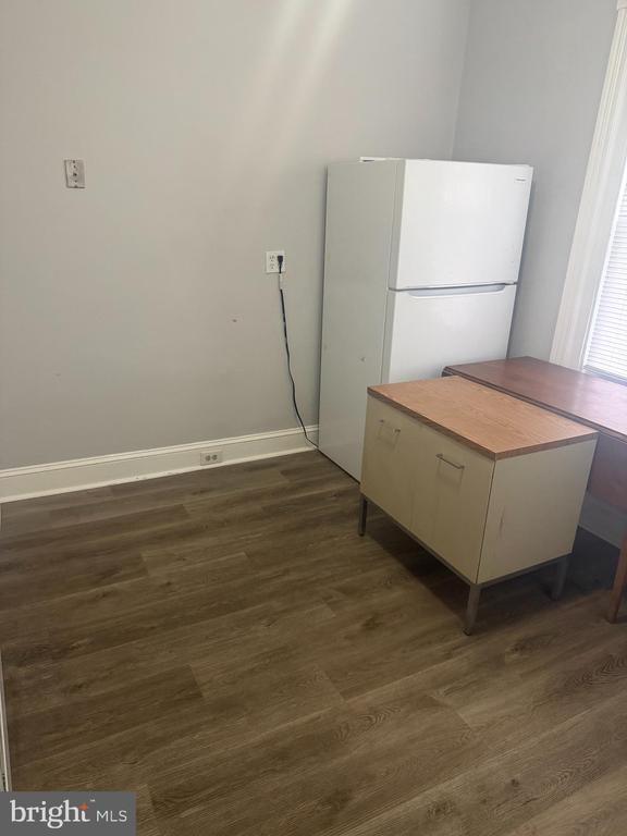 Photo - 6 S Cedar Ln