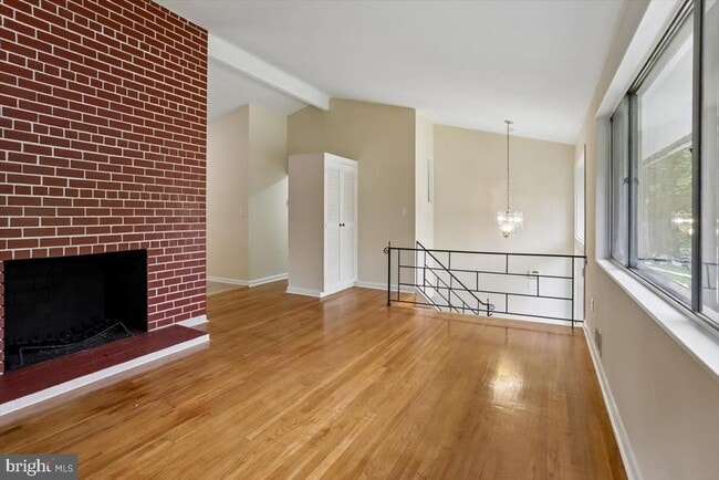 Photo - 901 Kenbrook Dr