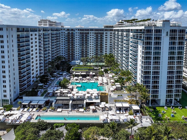 Photo - 2301 Collins Ave Unit 1015