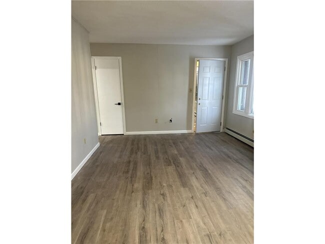 Photo - 453 13th Ave NW