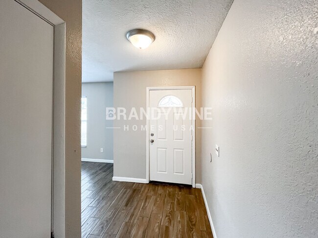 Photo - 3639 N Ride Dr