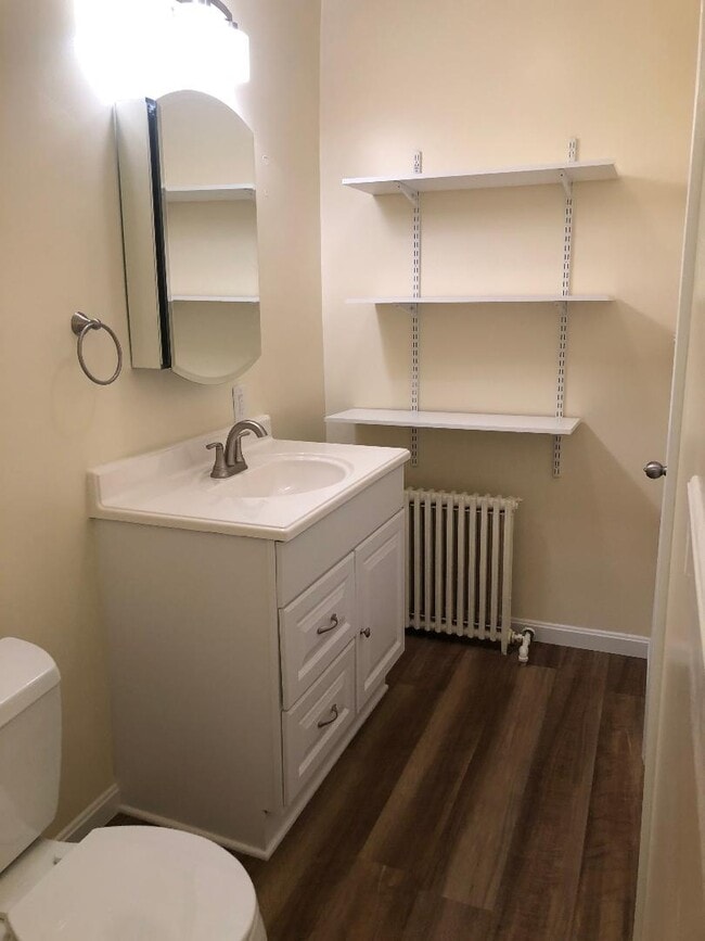 Fotografía del edificio - 417 Washington Ave Unidad #2