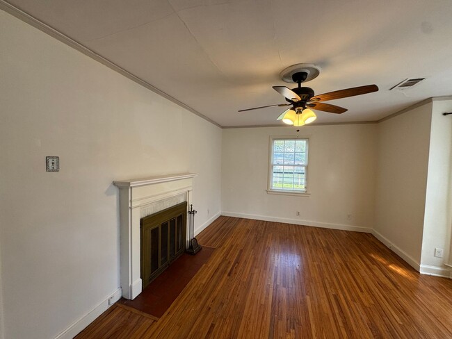 Photo - Heart of Cloverdale