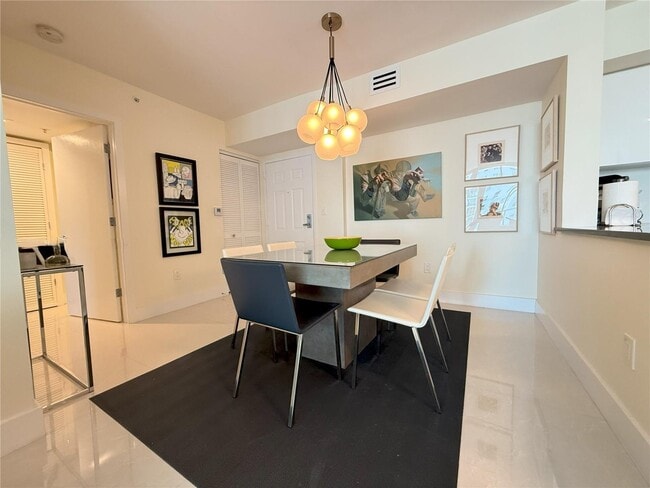 Photo - 1155 Brickell Bay Dr Unit 2108