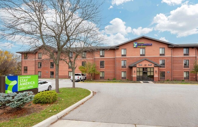 Photo - Furnished Studio-South Bend - Mishawaka - ...