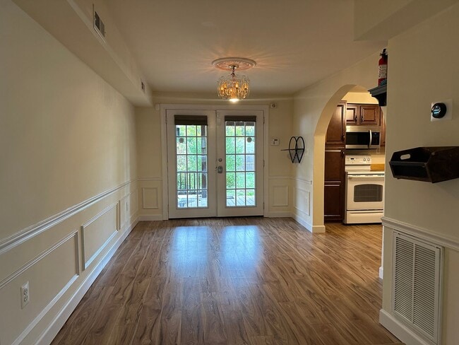 Photo - 306 Highland Ave
