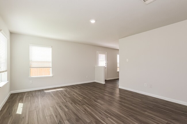 Photo - 2438 Gibbs Bend Ct