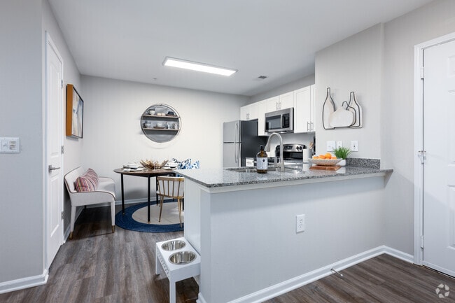2BR, 2BA - 1,035SF - Dining Room