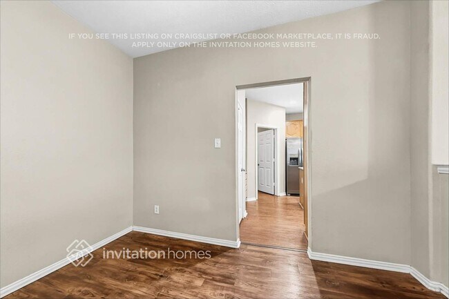 4000 Iris Ct