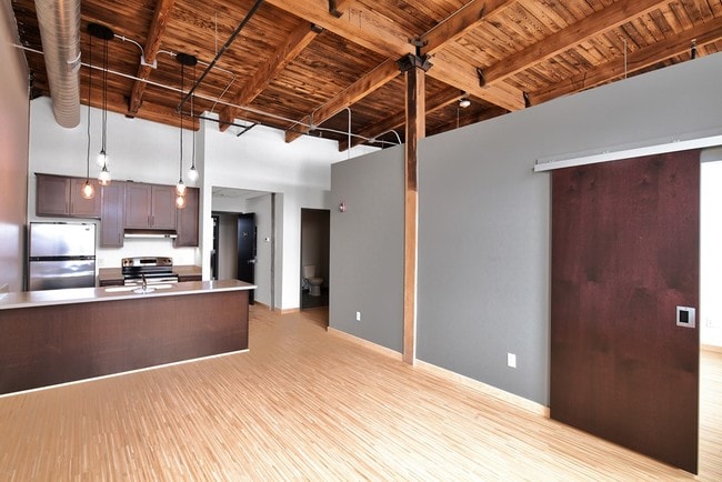 Photo - Edge of the Wedge