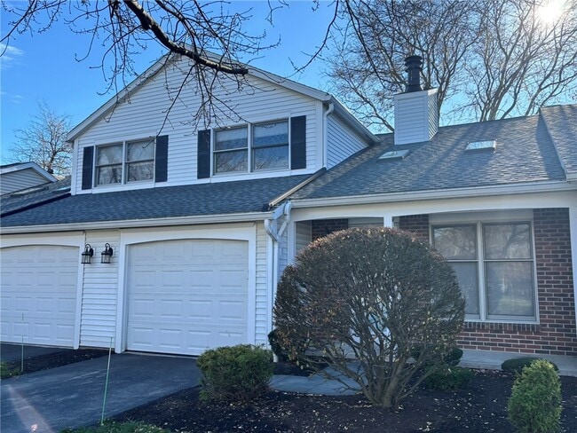 Photo - 16 Walnut Cir