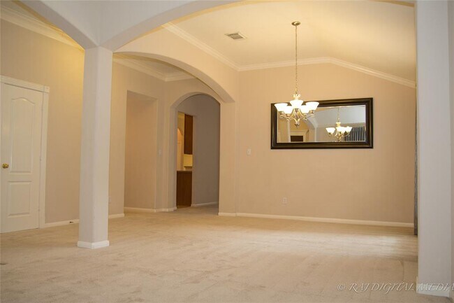 Photo - 10104 Forest Spring Ln