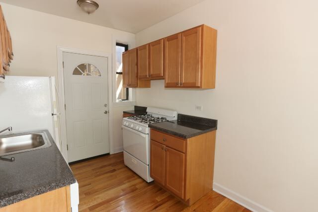 Photo - 3828 N Fremont St Unit W2