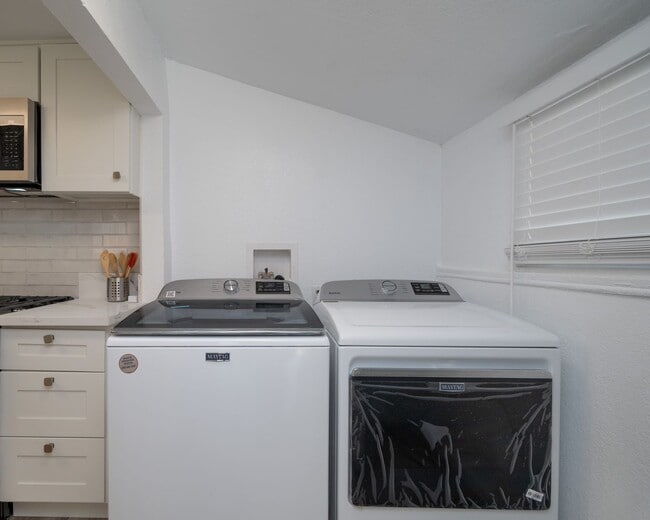 Photo - 471West Unidad 471