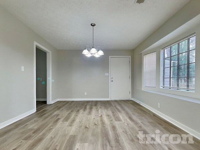 Photo - 285 Fireside Way