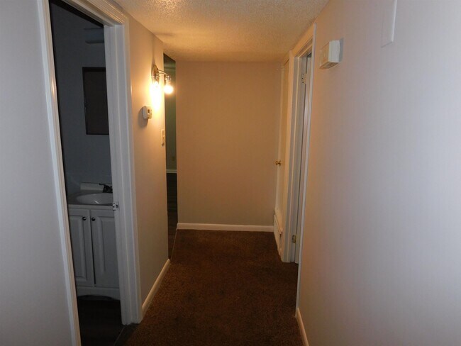 Photo - 5293 Cedar Bluff Dr