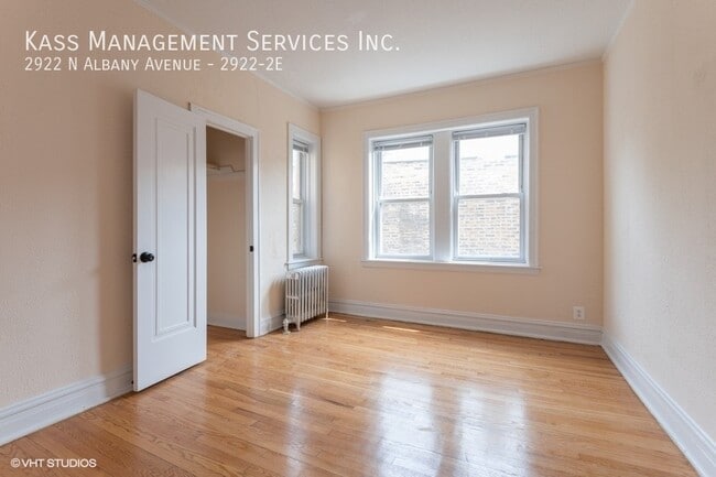 Photo - 2922 N Albany Ave Unit 2922-2E