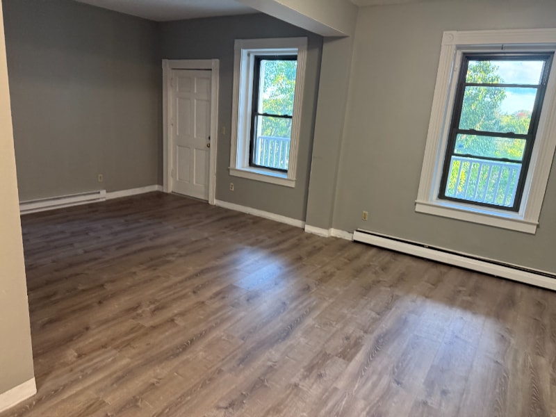 Photo - 12-14-14 E Main St Unit 2