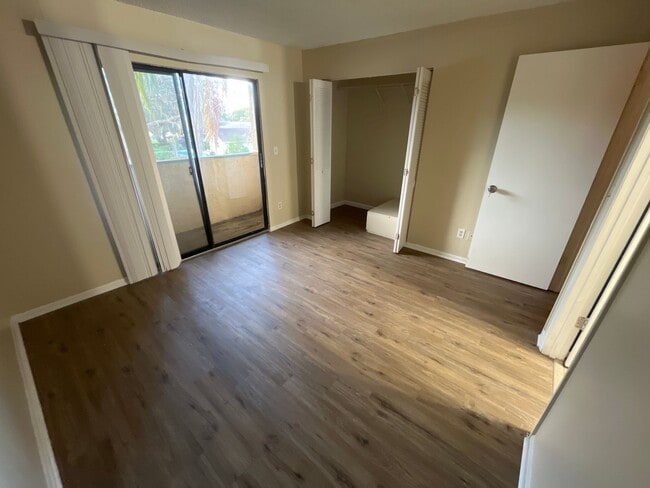 Photo - For Rent-2-bedroom, 2.5-bathroom located i...