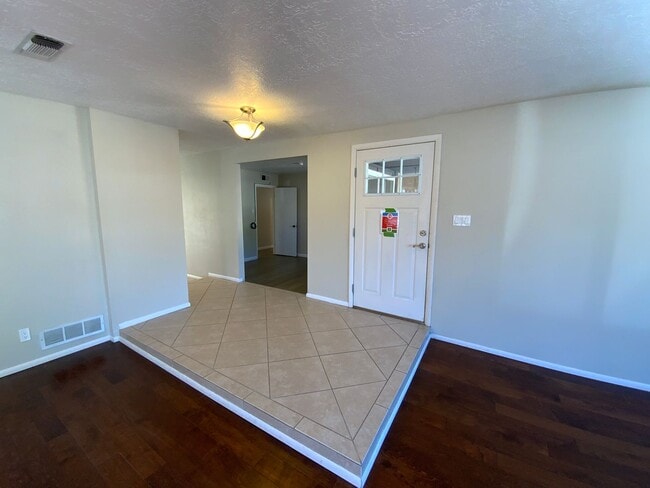 Photo - 4 Bedroom with Office Single Story Home Av...