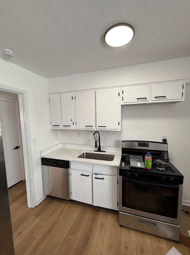 Photo - 6693 Sterling Dr