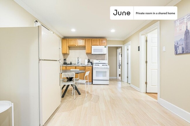 Photo - Room in Shared 3 bed/1 bath home Unit A