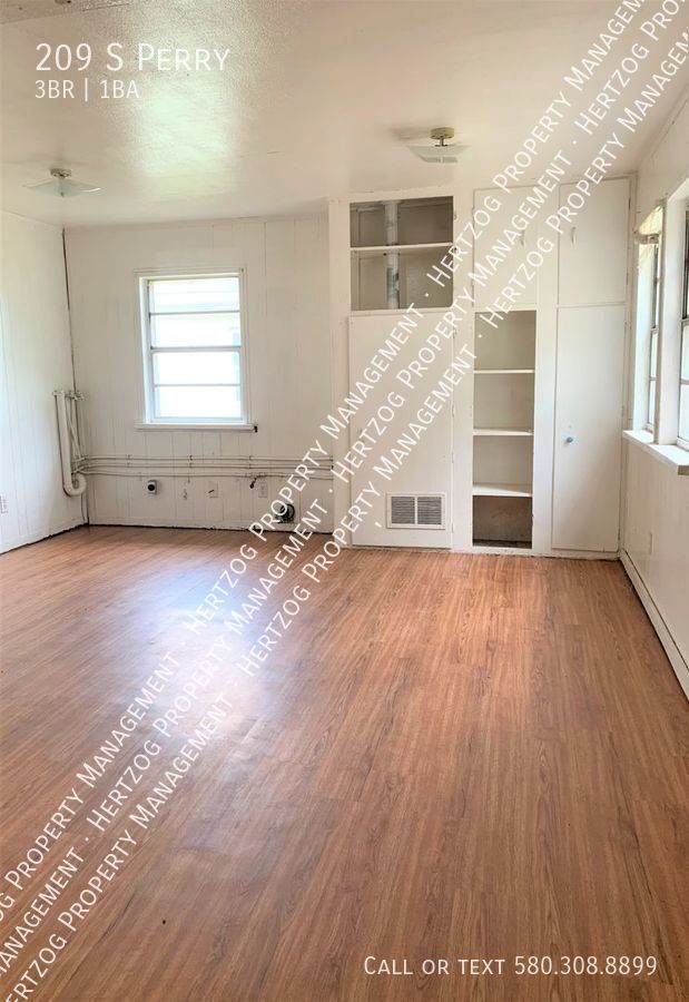 Large 3 Bedroom home Rental House Rental in Ponca City, OK