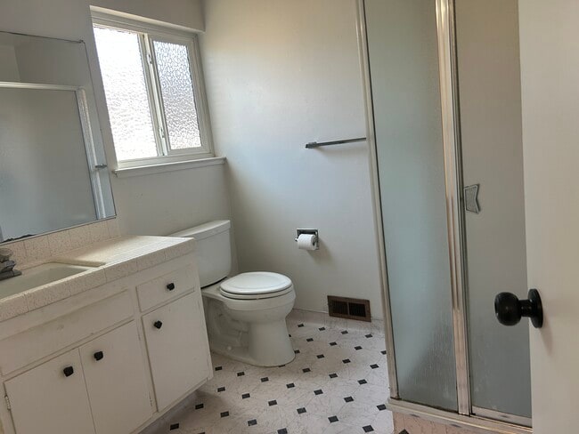 Photo - 4033 71st St