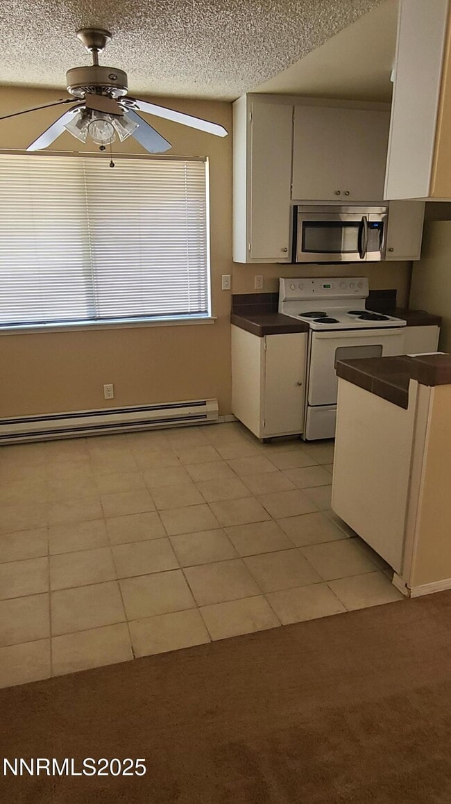 Photo - 5031 Catalina Dr Unit 4