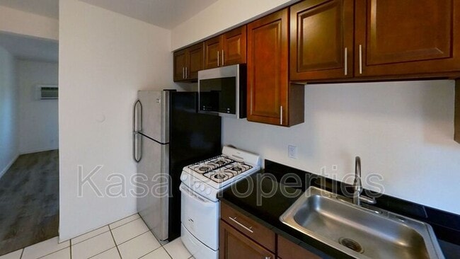 Photo - 2140 California St Casa