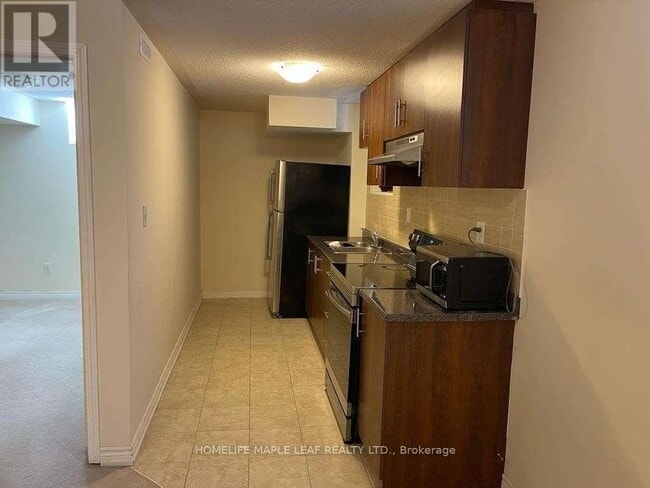 Photo - 10 Frenchpark Cir