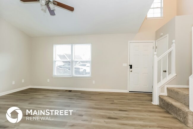 Photo - 1309 Cadogan Way