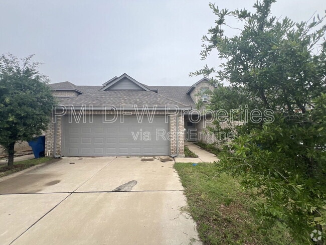 Building Photo - 212 Stone Cir Rental