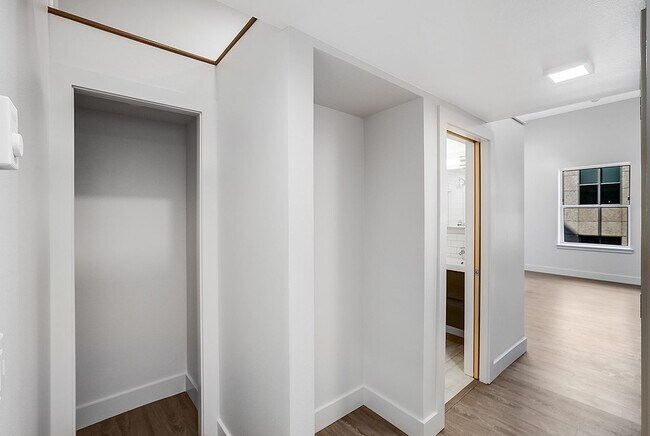 Photo - 423 Terry Apartments in the Heart of First...