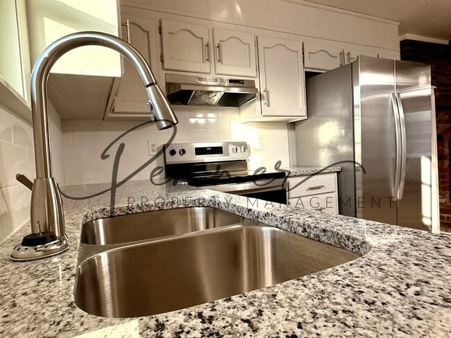 Photo - 1713 E T C Lea Rd