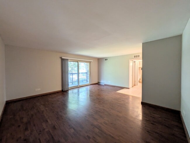 Photo - 700 Perrie Dr Unit 213