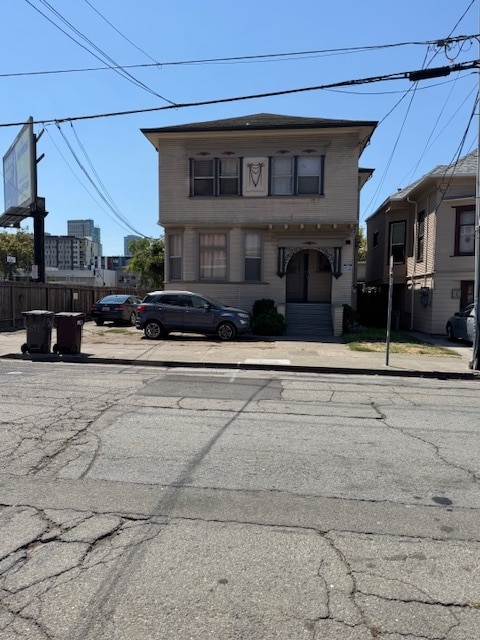 Building Photo - 597 23rd St Rental