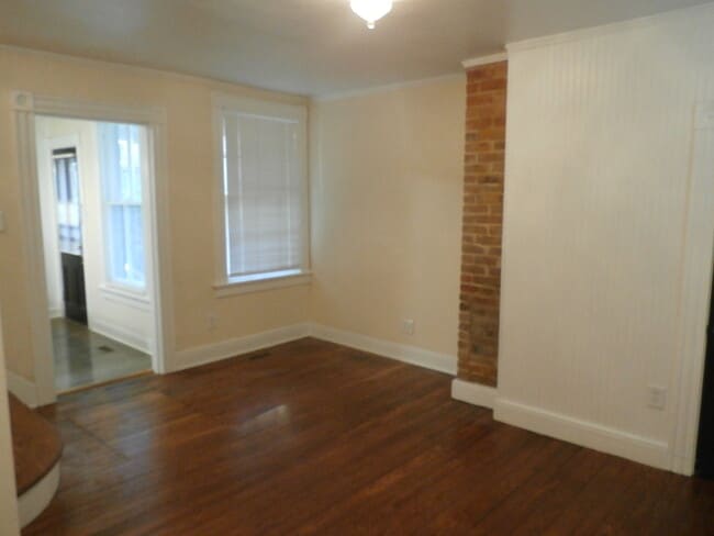 Photo - 301 Chimborazo Blvd