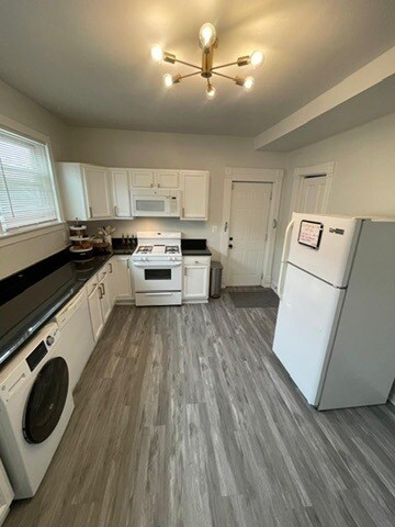 Photo - 3625 W Shakespeare Ave Unit 3