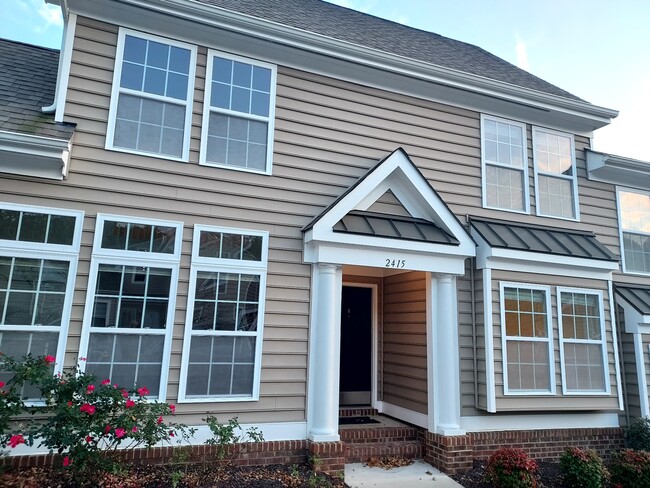 Photo - 2415 Prince Andrew Ct Unidad Prince Andrew