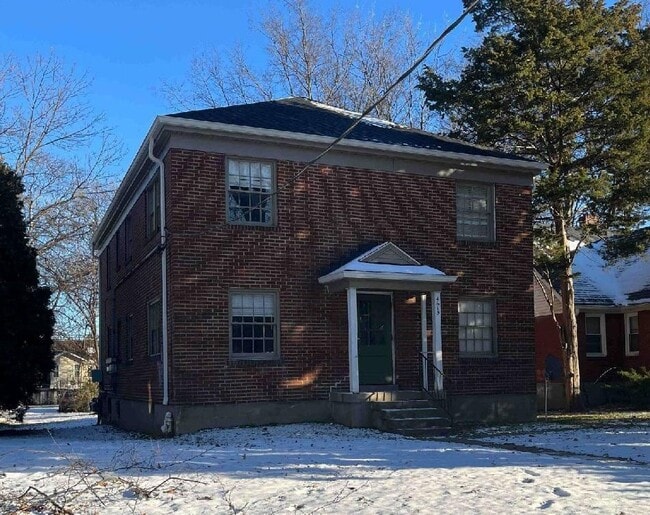 Building Photo - 4615 S 2nd St Unit 3