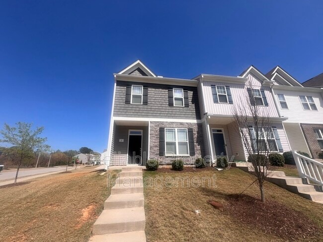 Building Photo - 11 Blakely St