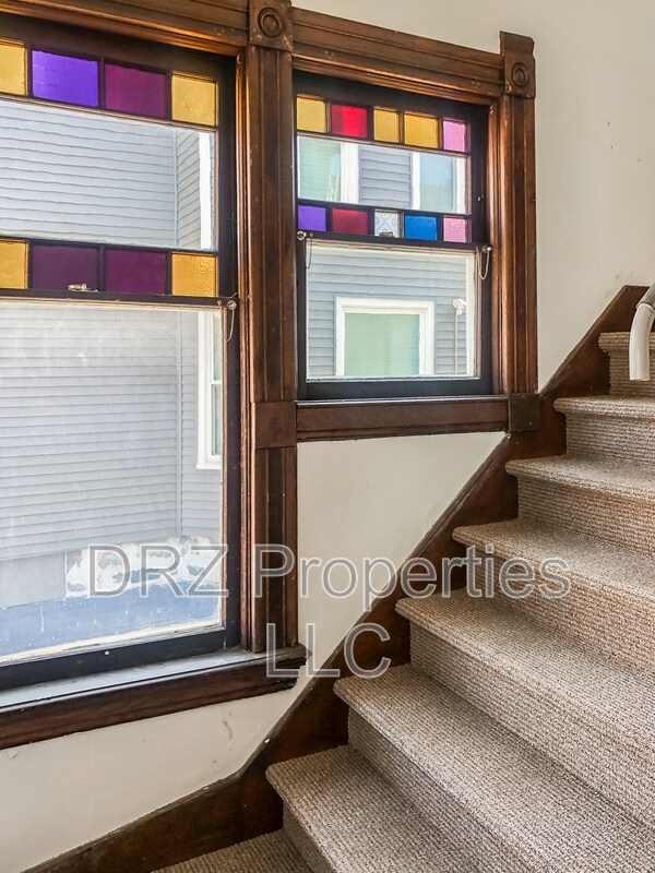 Photo - 1012 Bridge St NW