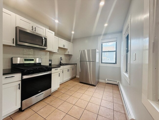 Photo - 183 Windsor St Unidad 1 Rental