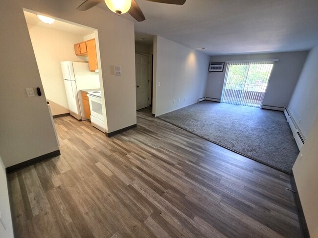 Photo - Riverwood Apartments