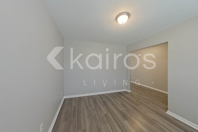 Photo - 105 Colonial Wy