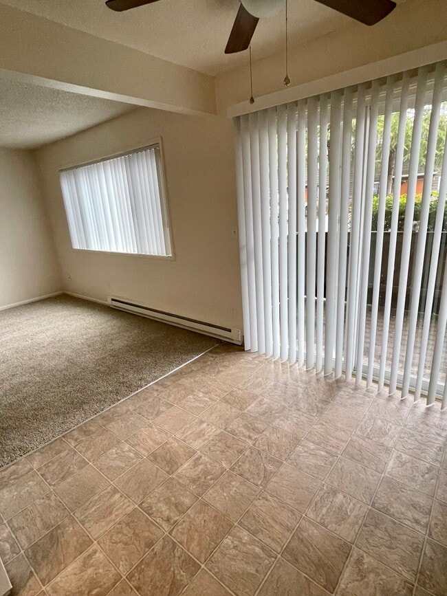 Photo - Valley Oaks Apartments
