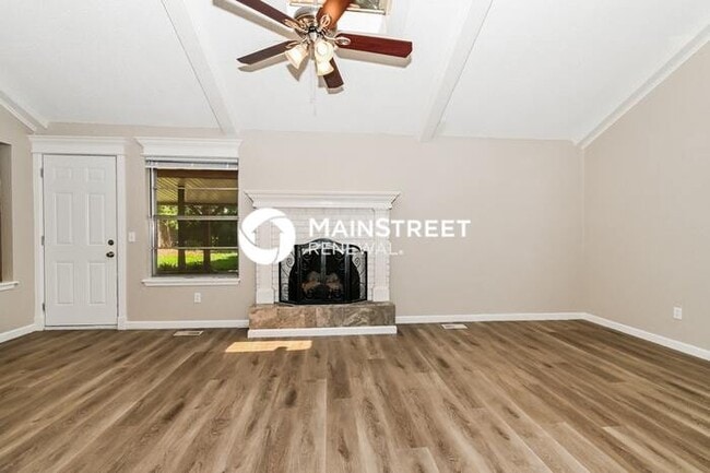 Photo - 3 Bedroom Pet-Friendly Home in EDMOND, OK ...