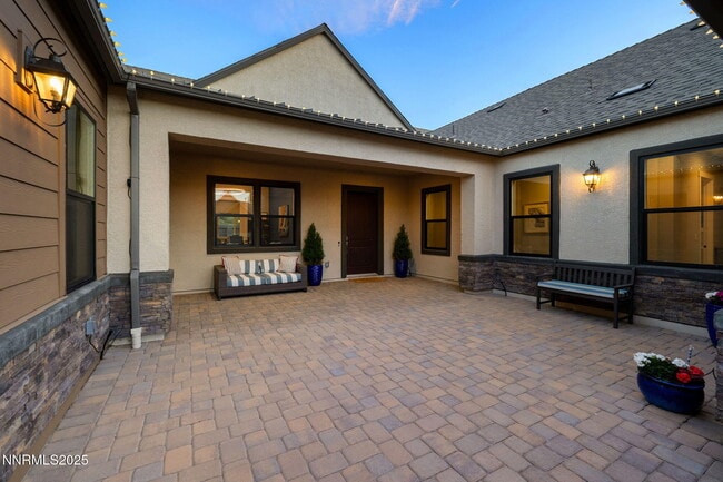 Photo - 3060 Feathertop Dr